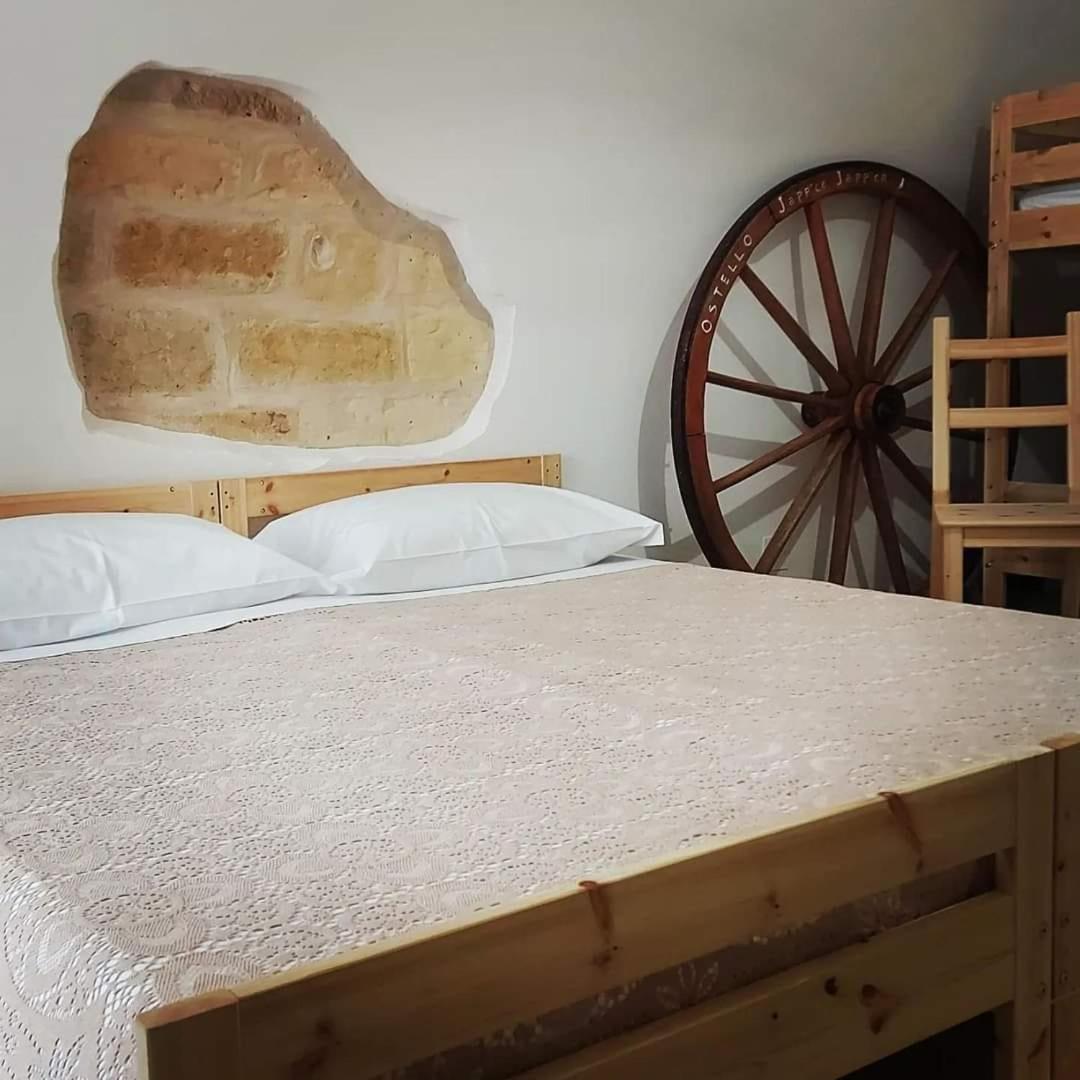 Japp'Ca Japp'Ca Hostel Castellaneta Bagian luar foto